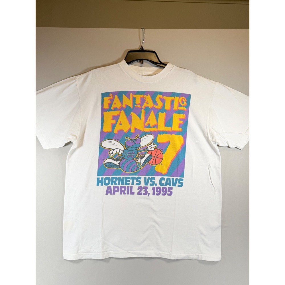 Vintage 1995 Charlotte Hornets vs Cavs T-Shirt XL Fantastic Fanale Hugo NBA USA